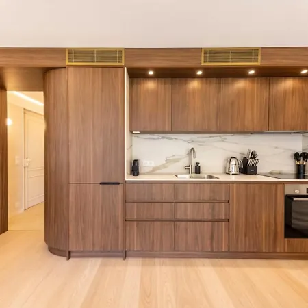 Ref 2065 - Stunning Modern On The Croisette For Rent Appartamento